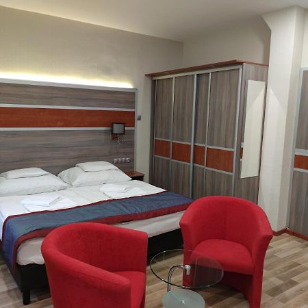 Fortuna Hotel Μίσκολτς Εξωτερικό φωτογραφία